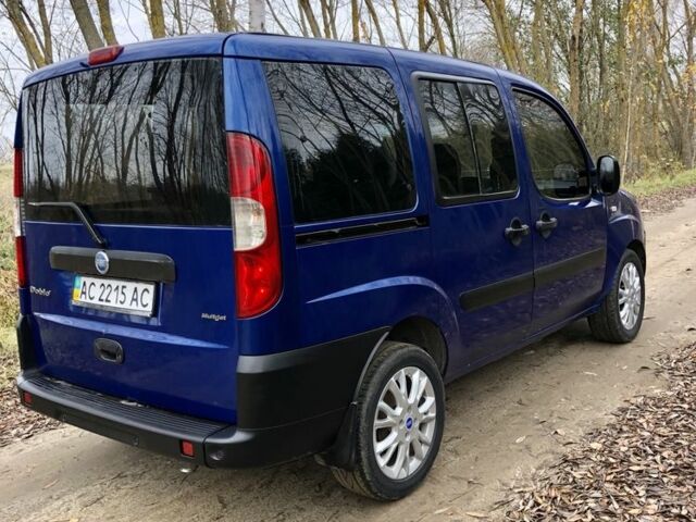 Синий Фиат Добло, объемом двигателя 1.3 л и пробегом 200 тыс. км за 4100 $, фото 5 на Automoto.ua
