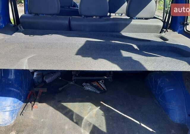 Синий Фиат Добло, объемом двигателя 1.2 л и пробегом 190 тыс. км за 4000 $, фото 12 на Automoto.ua