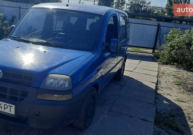 Синий Фиат Добло, объемом двигателя 1.2 л и пробегом 190 тыс. км за 4000 $, фото 2 на Automoto.ua