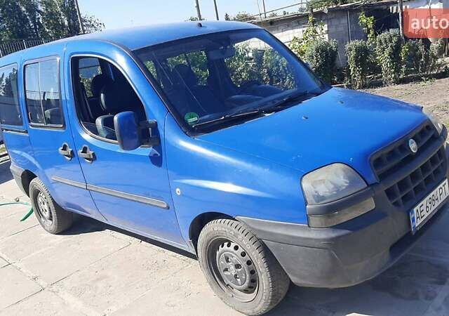 Синий Фиат Добло, объемом двигателя 1.2 л и пробегом 190 тыс. км за 4000 $, фото 3 на Automoto.ua