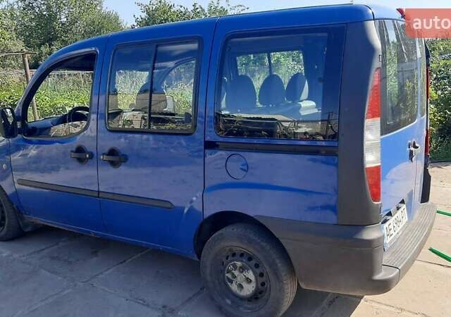 Синий Фиат Добло, объемом двигателя 1.2 л и пробегом 190 тыс. км за 4000 $, фото 7 на Automoto.ua