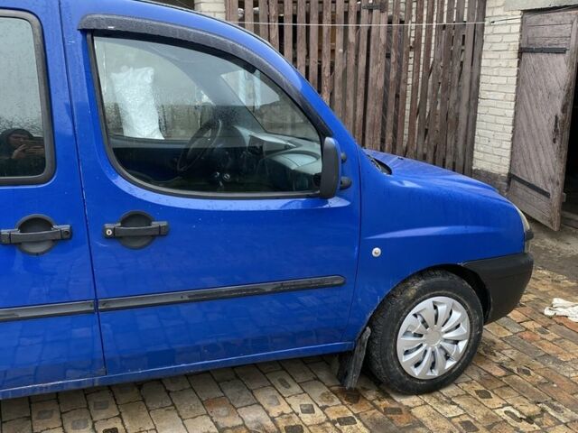 Синий Фиат Добло, объемом двигателя 1.9 л и пробегом 330 тыс. км за 2200 $, фото 3 на Automoto.ua