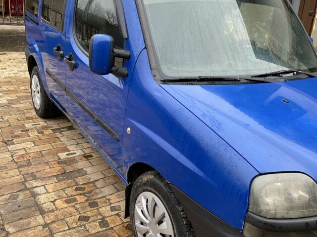 Синий Фиат Добло, объемом двигателя 1.9 л и пробегом 330 тыс. км за 2200 $, фото 1 на Automoto.ua