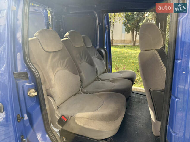 Синий Фиат Добло, объемом двигателя 1.9 л и пробегом 298 тыс. км за 3600 $, фото 15 на Automoto.ua