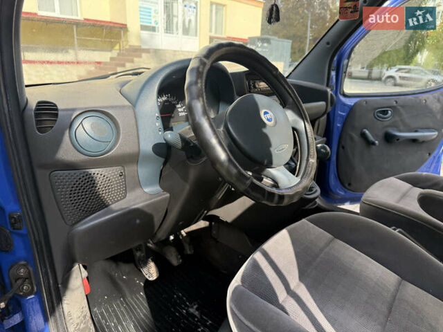 Синий Фиат Добло, объемом двигателя 1.9 л и пробегом 298 тыс. км за 3600 $, фото 23 на Automoto.ua