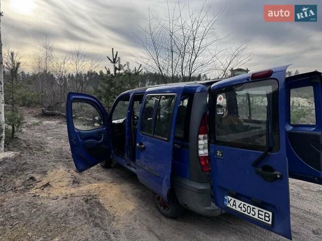 Синий Фиат Добло, объемом двигателя 1.6 л и пробегом 191 тыс. км за 4000 $, фото 4 на Automoto.ua
