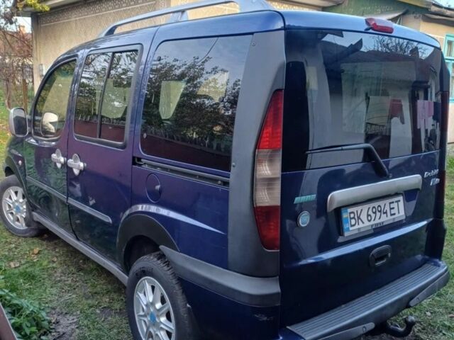 Синий Фиат Добло, объемом двигателя 0 л и пробегом 286 тыс. км за 3100 $, фото 6 на Automoto.ua