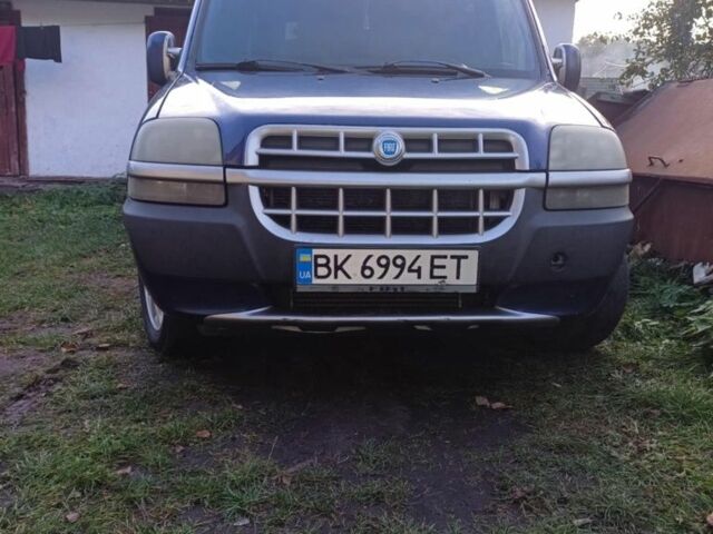 Синий Фиат Добло, объемом двигателя 0 л и пробегом 286 тыс. км за 3100 $, фото 2 на Automoto.ua