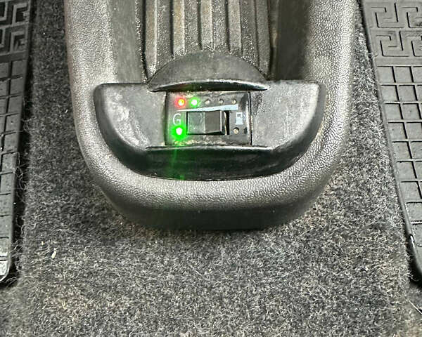 Синий Фиат Добло, объемом двигателя 1.6 л и пробегом 203 тыс. км за 3800 $, фото 20 на Automoto.ua