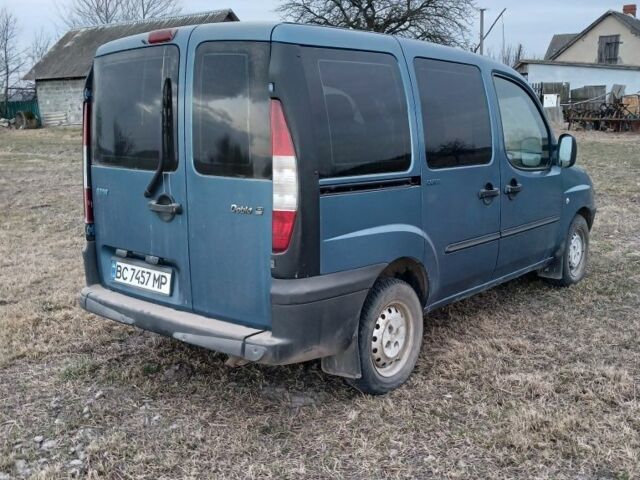 Синий Фиат Добло, объемом двигателя 1.9 л и пробегом 357 тыс. км за 3300 $, фото 5 на Automoto.ua