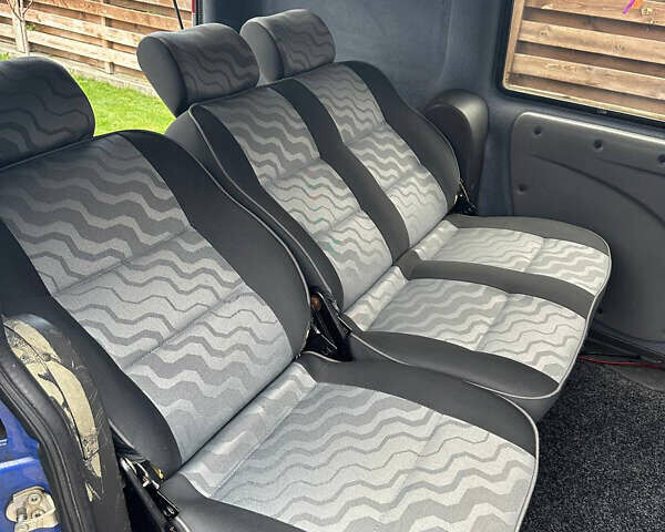 Синий Фиат Добло, объемом двигателя 1.6 л и пробегом 203 тыс. км за 3800 $, фото 5 на Automoto.ua