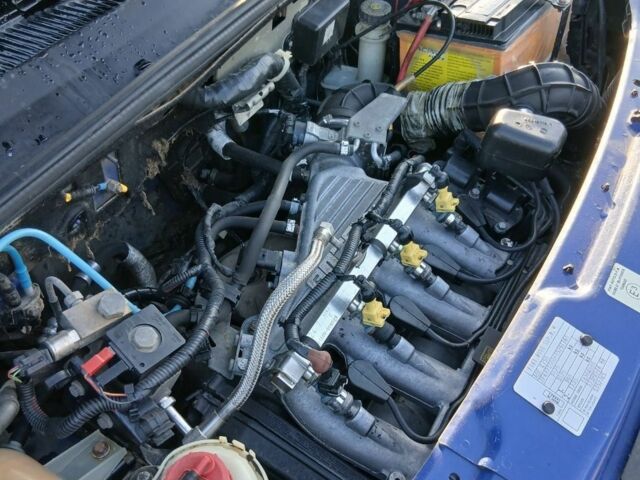 Синий Фиат Добло, объемом двигателя 1.6 л и пробегом 290 тыс. км за 3500 $, фото 3 на Automoto.ua