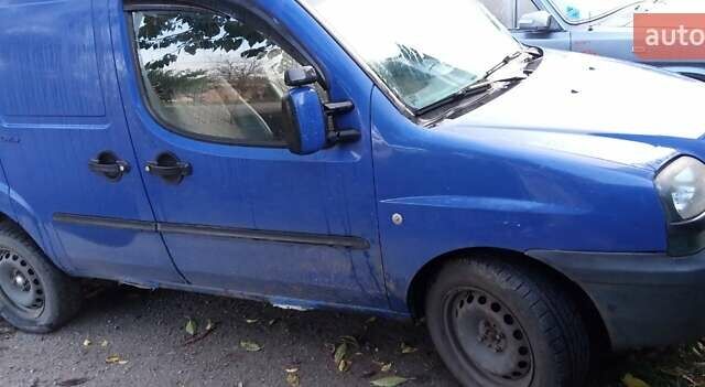 Синий Фиат Добло, объемом двигателя 1.6 л и пробегом 250 тыс. км за 2200 $, фото 3 на Automoto.ua