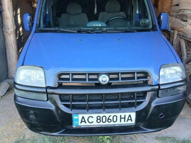 Синий Фиат Добло, объемом двигателя 1.6 л и пробегом 290 тыс. км за 3500 $, фото 2 на Automoto.ua