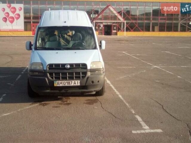 Синий Фиат Добло, объемом двигателя 1.6 л и пробегом 320 тыс. км за 3000 $, фото 6 на Automoto.ua