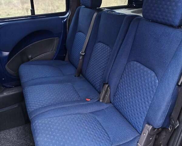 Синий Фиат Добло, объемом двигателя 1.9 л и пробегом 192 тыс. км за 5500 $, фото 8 на Automoto.ua