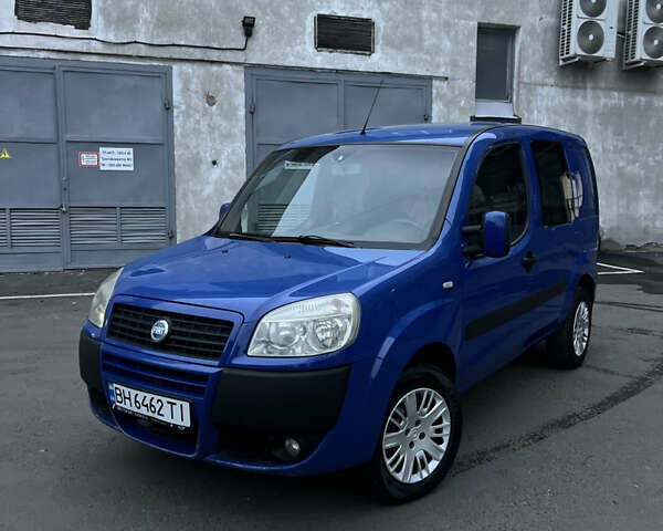 Синий Фиат Добло, объемом двигателя 1.3 л и пробегом 229 тыс. км за 4300 $, фото 7 на Automoto.ua