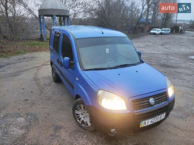 Синий Фиат Добло, объемом двигателя 1.9 л и пробегом 228 тыс. км за 3500 $, фото 2 на Automoto.ua