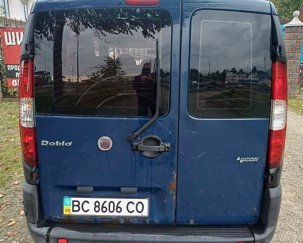 Синий Фиат Добло, объемом двигателя 1.6 л и пробегом 191 тыс. км за 3900 $, фото 3 на Automoto.ua