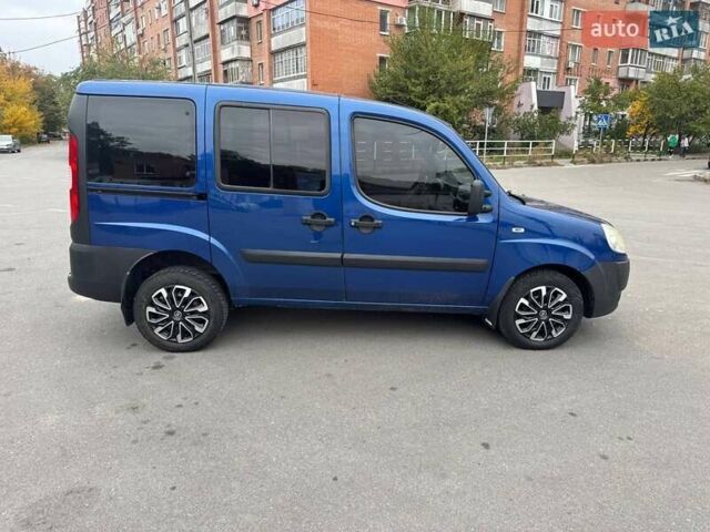 Синий Фиат Добло, объемом двигателя 1.3 л и пробегом 260 тыс. км за 5700 $, фото 3 на Automoto.ua
