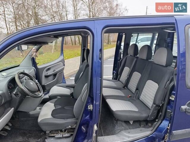 Синий Фиат Добло, объемом двигателя 1.91 л и пробегом 281 тыс. км за 5500 $, фото 6 на Automoto.ua
