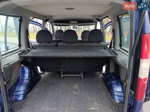 Синий Фиат Добло, объемом двигателя 1.91 л и пробегом 281 тыс. км за 5500 $, фото 2 на Automoto.ua