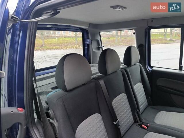 Синий Фиат Добло, объемом двигателя 1.91 л и пробегом 281 тыс. км за 5500 $, фото 7 на Automoto.ua