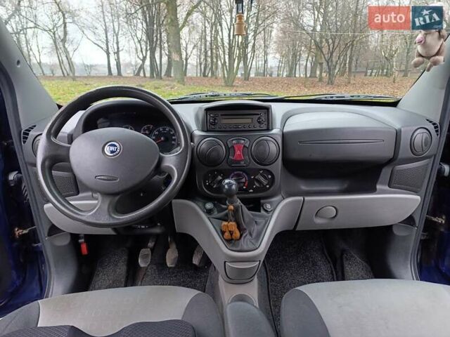 Синий Фиат Добло, объемом двигателя 1.91 л и пробегом 281 тыс. км за 5500 $, фото 4 на Automoto.ua