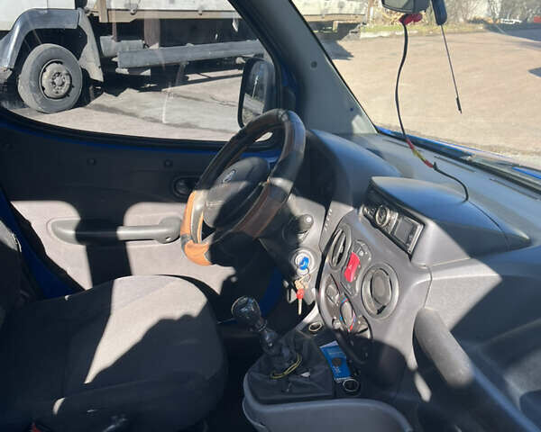 Синій Фіат Добло, об'ємом двигуна 1.37 л та пробігом 435 тис. км за 2999 $, фото 9 на Automoto.ua