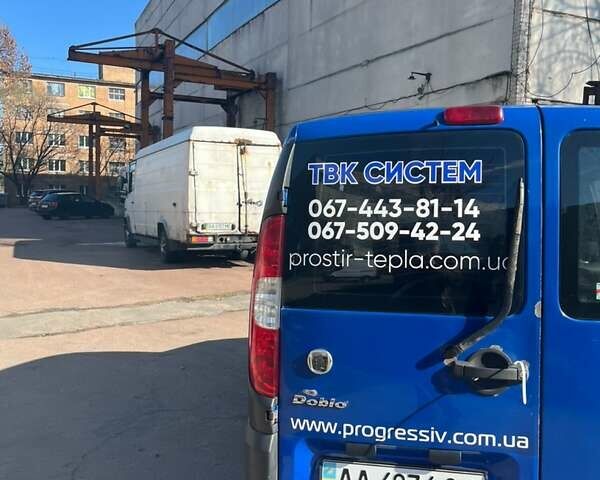 Синій Фіат Добло, об'ємом двигуна 1.37 л та пробігом 435 тис. км за 2999 $, фото 5 на Automoto.ua