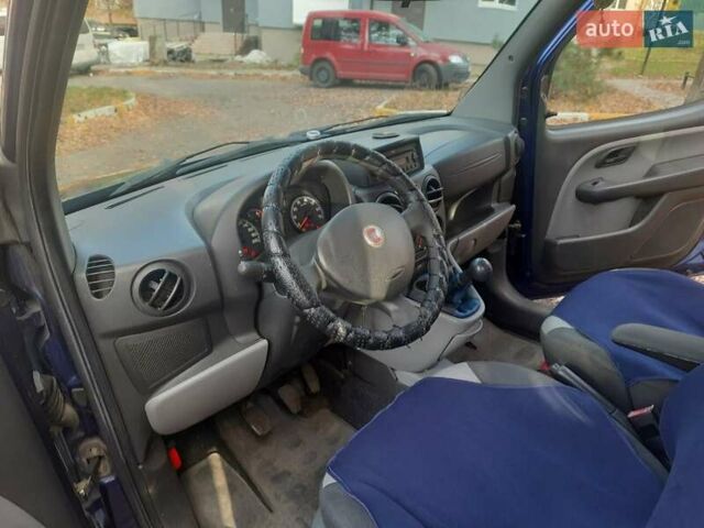 Синій Фіат Добло, об'ємом двигуна 1.9 л та пробігом 237 тис. км за 5600 $, фото 13 на Automoto.ua