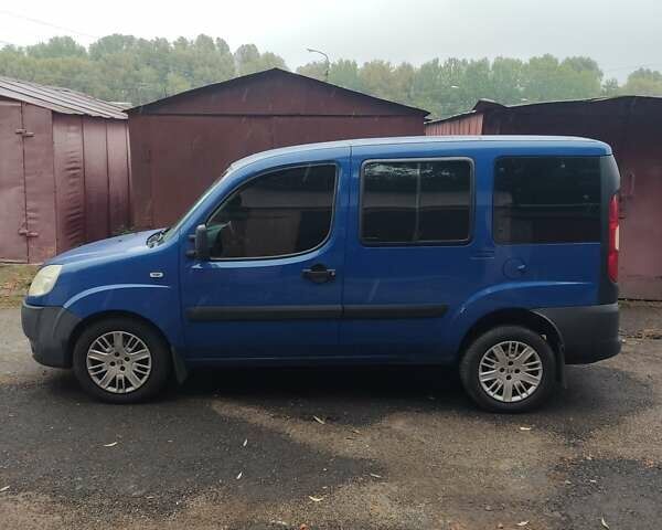 Синий Фиат Добло, объемом двигателя 1.4 л и пробегом 350 тыс. км за 3600 $, фото 8 на Automoto.ua