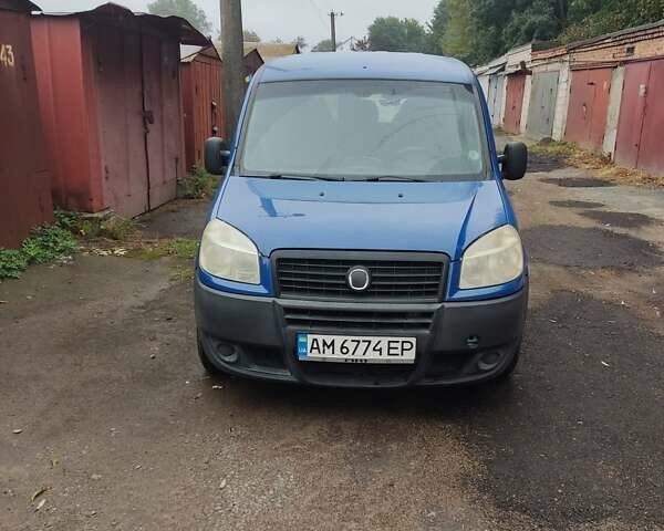 Синий Фиат Добло, объемом двигателя 1.4 л и пробегом 350 тыс. км за 3600 $, фото 7 на Automoto.ua