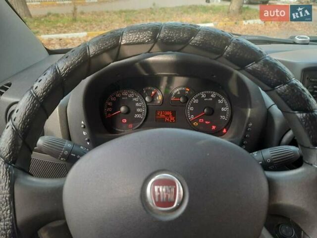 Синій Фіат Добло, об'ємом двигуна 1.9 л та пробігом 237 тис. км за 5600 $, фото 18 на Automoto.ua