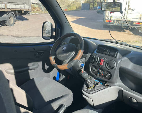 Синій Фіат Добло, об'ємом двигуна 1.37 л та пробігом 435 тис. км за 2999 $, фото 8 на Automoto.ua