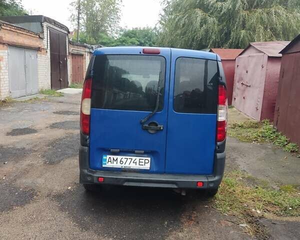 Синий Фиат Добло, объемом двигателя 1.4 л и пробегом 350 тыс. км за 3600 $, фото 6 на Automoto.ua