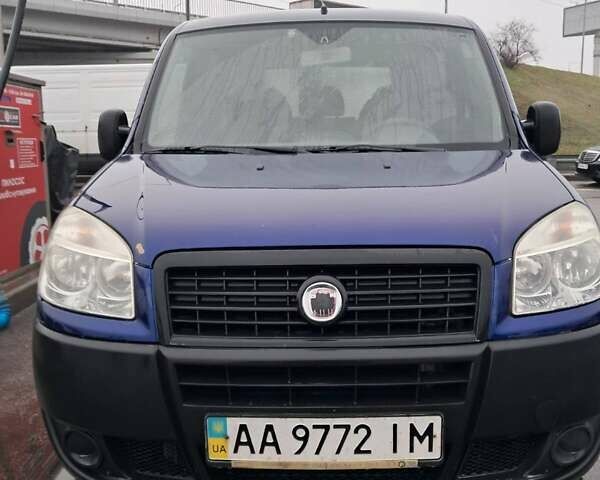 Синий Фиат Добло, объемом двигателя 1.4 л и пробегом 241 тыс. км за 4600 $, фото 1 на Automoto.ua