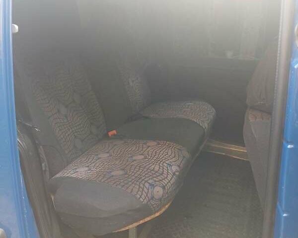 Синий Фиат Добло, объемом двигателя 1.25 л и пробегом 400 тыс. км за 4500 $, фото 5 на Automoto.ua