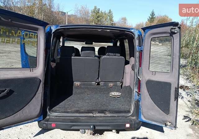 Синий Фиат Добло, объемом двигателя 1.3 л и пробегом 283 тыс. км за 4200 $, фото 10 на Automoto.ua