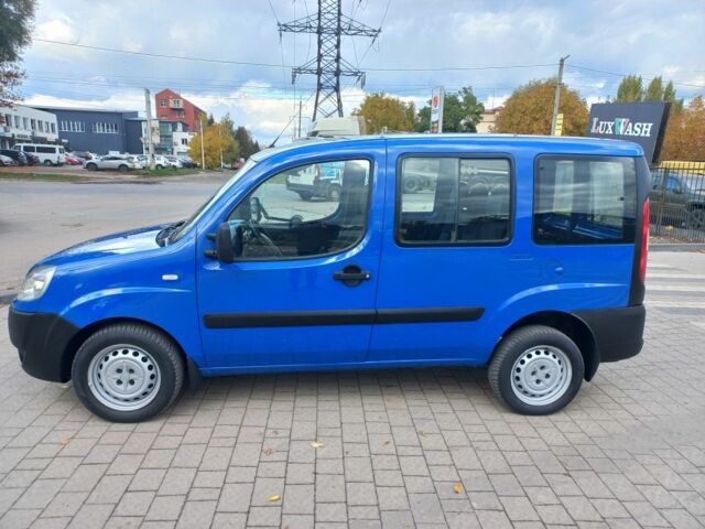 Синий Фиат Добло, объемом двигателя 0 л и пробегом 275 тыс. км за 6609 $, фото 6 на Automoto.ua