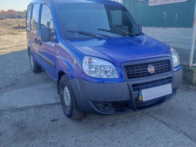 Синий Фиат Добло, объемом двигателя 0 л и пробегом 320 тыс. км за 2850 $, фото 4 на Automoto.ua