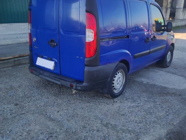 Синий Фиат Добло, объемом двигателя 0 л и пробегом 320 тыс. км за 2850 $, фото 1 на Automoto.ua