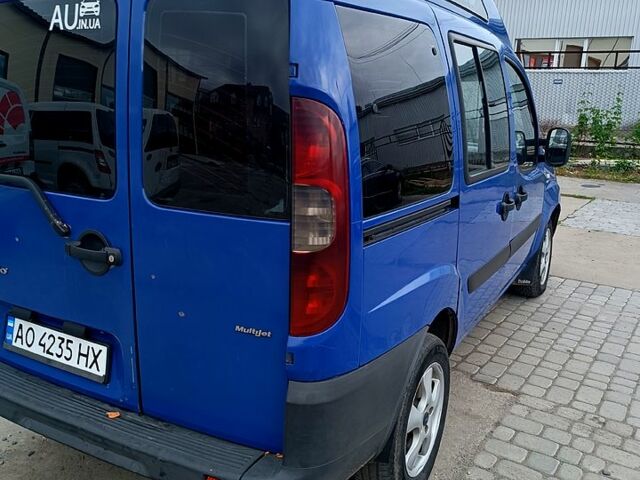 Синий Фиат Добло, объемом двигателя 1.2 л и пробегом 324 тыс. км за 3500 $, фото 7 на Automoto.ua