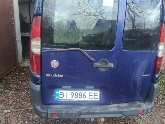 Синий Фиат Добло, объемом двигателя 1.9 л и пробегом 300 тыс. км за 3472 $, фото 2 на Automoto.ua