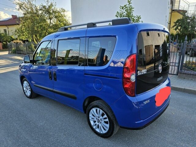 Синий Фиат Добло, объемом двигателя 1.4 л и пробегом 145 тыс. км за 7100 $, фото 3 на Automoto.ua
