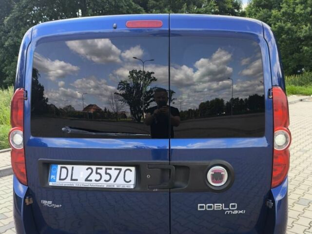 Синий Фиат Добло, объемом двигателя 2 л и пробегом 180 тыс. км за 5500 $, фото 6 на Automoto.ua