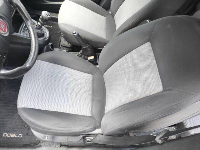 Синий Фиат Добло, объемом двигателя 2 л и пробегом 180 тыс. км за 5500 $, фото 9 на Automoto.ua