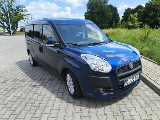 Синий Фиат Добло, объемом двигателя 2 л и пробегом 180 тыс. км за 5500 $, фото 1 на Automoto.ua