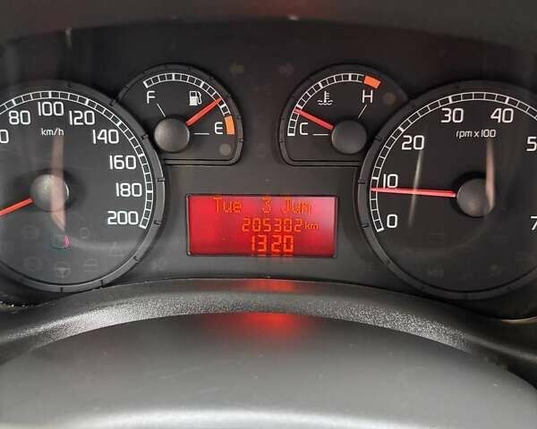 Помаранчевий Фіат Добло, об'ємом двигуна 1.25 л та пробігом 205 тис. км за 3500 $, фото 10 на Automoto.ua