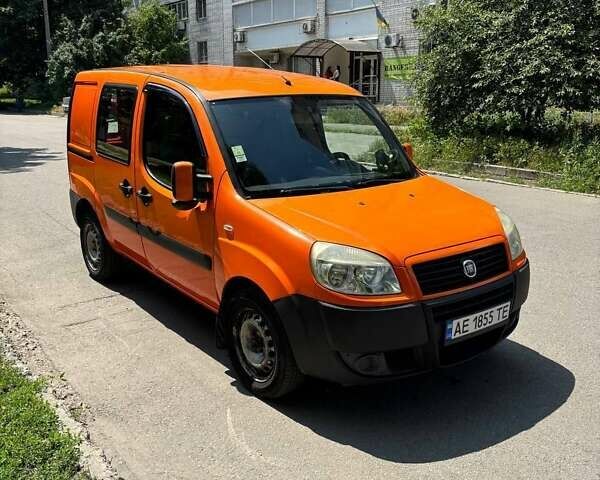 Помаранчевий Фіат Добло, об'ємом двигуна 1.25 л та пробігом 205 тис. км за 3500 $, фото 1 на Automoto.ua
